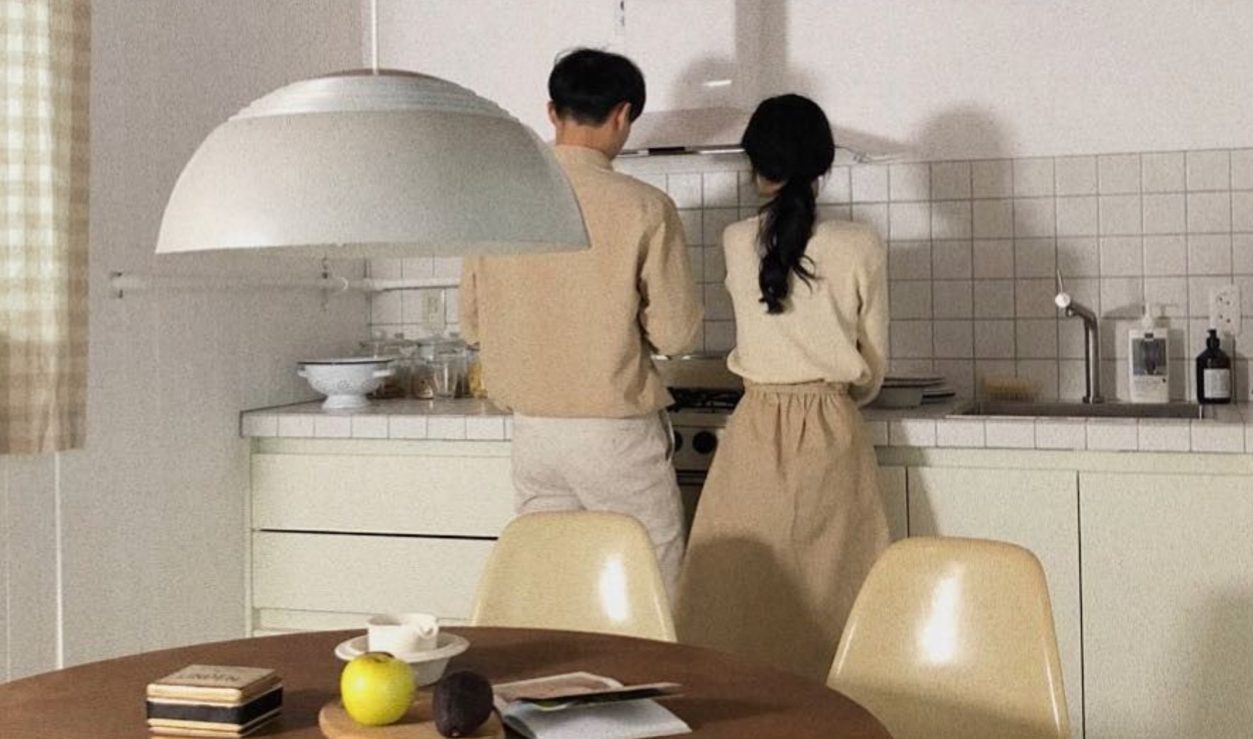 Vợ chồng trẻ ở TP.HCM vay 1 tỷ mua nhà, đang có 27 triệu nên trả nợ trước hay mua vàng phòng thân: Tính toán của người vợ khiến ai cũng phải tấm tắc